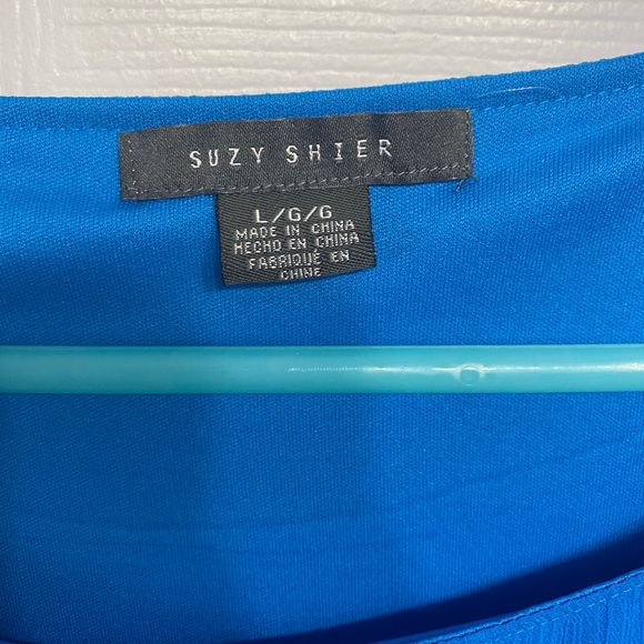 Blouse - Picture 2 of 3